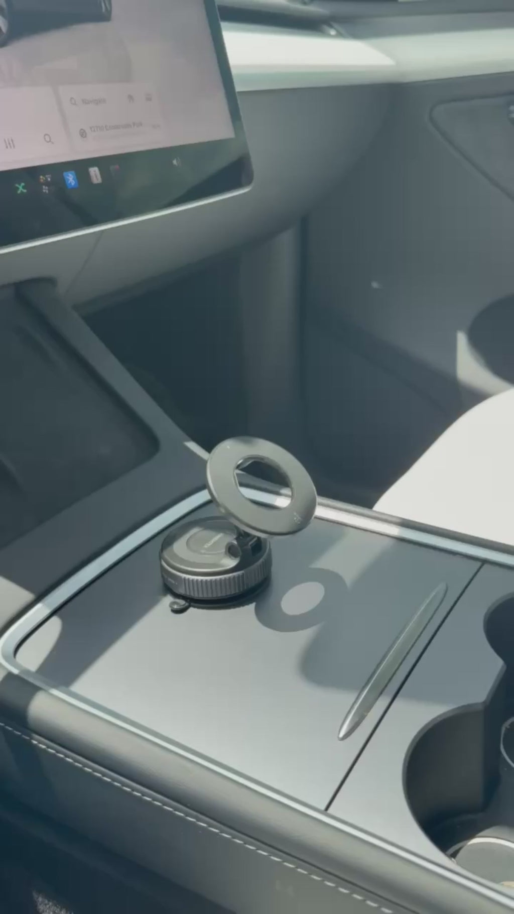 Knight hold 1 - Strong Magnetic Phone Mount